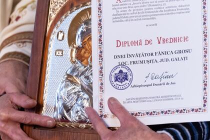 Conferinţă semestrială şi sfinţirea aşezământului parohial din localitatea Frumuşiţa, Protopopiatul Târgu Bujor, judeţul Galaţi – fotografia 44