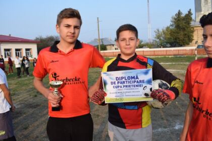 Prima ediție a Cupei Prieteniei la Fotbal în localitatea Nămoloasa din județul Galați – fotografia 14