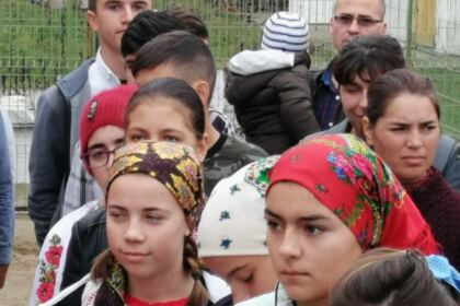 Zi de sărbătoare în localitatea Lungești din județul Galați – fotografia 14
