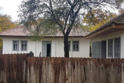 Tineri din satul românesc din sudul Moldovei în vizită la locuri emblematice din București – fotografia 5