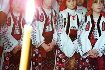 Tineri din satul românesc din sudul Moldovei în vizită la locuri emblematice din București – fotografia 12