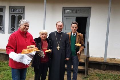 Tineri din satul românesc din sudul Moldovei în vizită la locuri emblematice din București – fotografia 20
