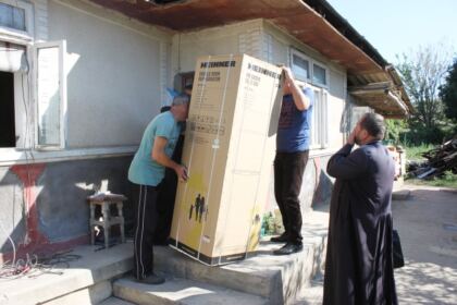 Ajutoare pentru sinistraţii din localitatea Corod – fotografia 11