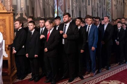 Festivitatea de deschidere a noului an şcolar la Seminarul Teologic „Sfântul Apostol Andrei“ din Galaţi – fotografia 4