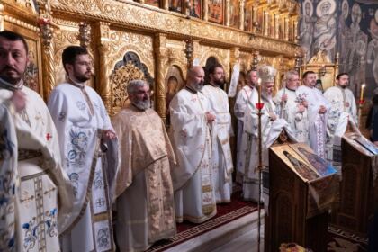 Festivitatea de deschidere a noului an şcolar la Seminarul Teologic „Sfântul Apostol Andrei“ din Galaţi – fotografia 15
