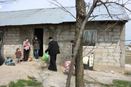 Arhiepiscopia Dunării de Jos ajută persoanele internate la Centrul Medico-Social din localitatea Pechea, judeţul Galaţi – fotografia 21