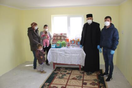 Arhiepiscopia Dunării de Jos ajută persoanele internate la Centrul Medico-Social din localitatea Pechea, judeţul Galaţi – fotografia 23