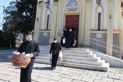 Ajutoare pentru Spitalul din localitatea Iveşti şi alţi semeni nevoiaşi – fotografia 7