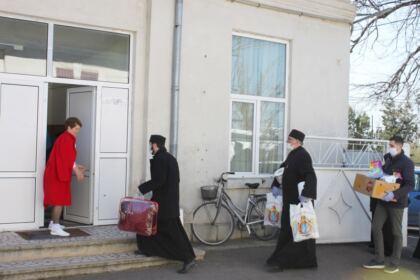 Ajutoare pentru Spitalul din localitatea Iveşti şi alţi semeni nevoiaşi – fotografia 17