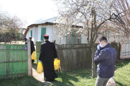 Ajutoare pentru Spitalul din localitatea Iveşti şi alţi semeni nevoiaşi – fotografia 22