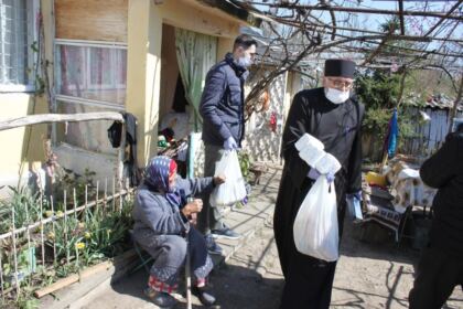 Ajutoare pentru Spitalul din localitatea Iveşti şi alţi semeni nevoiaşi – fotografia 26