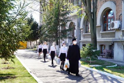 Aşezământul socio-filantropic eparhial „Sfântul Vasile cel Mare“, Galați – fotografia 21