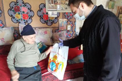 Ajutoare pentru semeni oferite în cadrul Protopopiatului Nicorești – fotografia 9