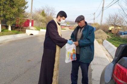 Ajutoare pentru semeni oferite în cadrul Protopopiatului Nicorești – fotografia 13