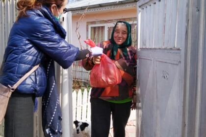 Ajutoare pentru semeni oferite în cadrul Protopopiatului Nicorești – fotografia 19
