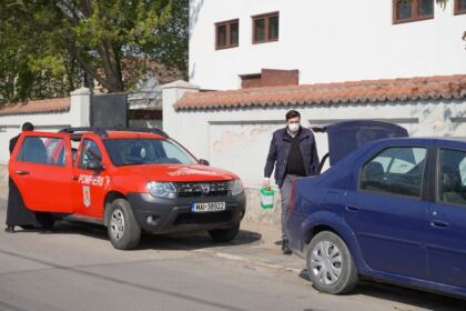 Spitalul CFR Galaţi a primit ajutoare din partea Arhiepiscopiei Dunării de Jos – fotografia 8