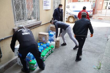 Spitalul CFR Galaţi a primit ajutoare din partea Arhiepiscopiei Dunării de Jos – fotografia 13