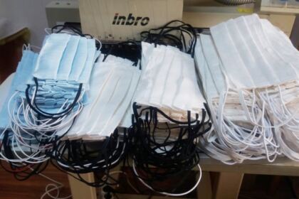 Daruri pascale – măşti de protecţie şi produse tradiţionale de la Sfintele mănăstiri – fotografia 2