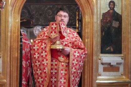 În Arhiepiscopia Dunării de Jos a fost sfinţită pasca pentru a fi dăruită credincioşilor – fotografia 14