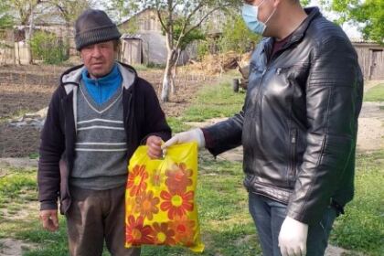 Bucurie prin filantropie în Parohia Berteștii de Jos – fotografia 13