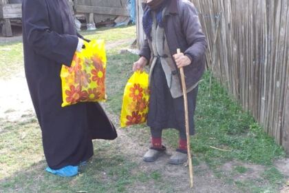 Bucurie prin filantropie în Parohia Berteștii de Jos – fotografia 19