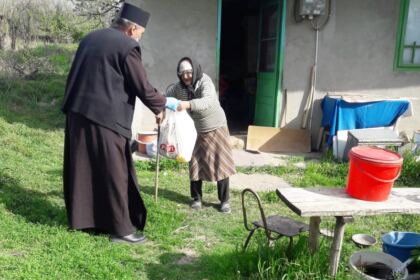 Ajutorarea semenilor a continuta în Săptămână Luminată în protopopiatul Târgu Bujor – fotografia 11