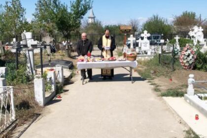 Prima zi de pomenire a celor adormiţi din perioada pascală – fotografia 28