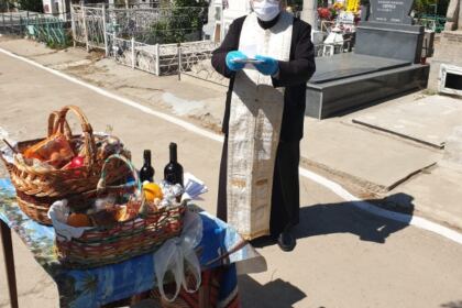 Prima zi de pomenire a celor adormiţi din perioada pascală – fotografia 51