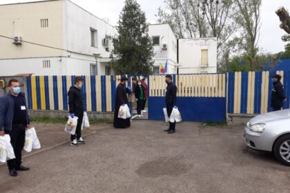 Ajutoare în perioada pascală – fotografia 52