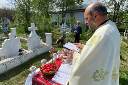 Ajutoare în perioada pascală – fotografia 73