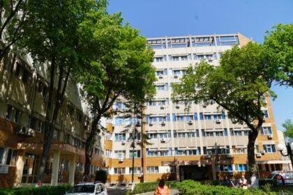Aparatură medicală oferită de preoţi Spitalului Judeţean de Urgenţă din Brăila – fotografia 5