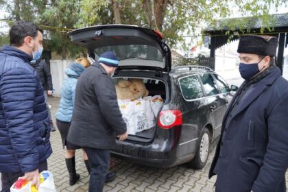 1.000 de persoanele nevoiaşe primesc daruri din partea parohiilor din Protopopiatul Brăila – fotografia 17