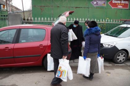 Faptele bune pentru familiile nevoiaşe continuă în municipiul Brăila – fotografia 4