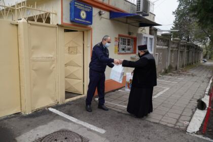 Activități de sprijinire a personalului medical de intervenţie și a lucrătorilor din Penitenciarul Brăila – fotografia 18