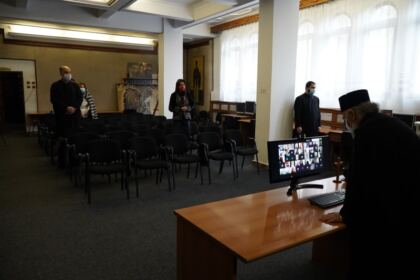 Dialog duhovnicesc al Înaltpreasfinţitului Părinte Casian cu tineri din Eparhia Dunării de Jos – fotografia 8