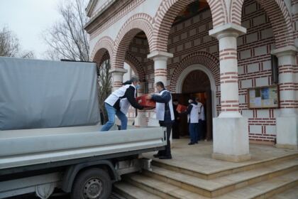 Ediţia a 7-a a activităţii social-filantropice „Bucuria de a dărui“ în Eparhia Dunării de Jos – fotografia 8