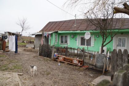 Ediţia a 7-a a activităţii social-filantropice „Bucuria de a dărui“ în Eparhia Dunării de Jos – fotografia 34