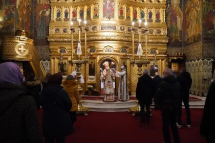 Colindători la Catedrala Arhiepiscopală din Galaţi – fotografia 8