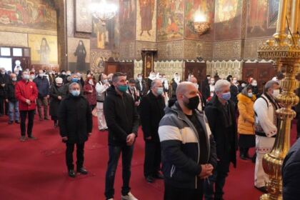Colindători la Catedrala Arhiepiscopală din Galaţi – fotografia 13