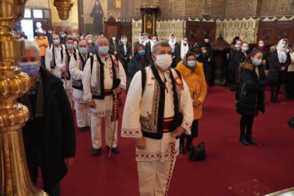 Colindători la Catedrala Arhiepiscopală din Galaţi – fotografia 14