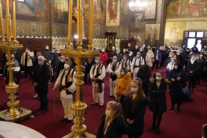 Colindători la Catedrala Arhiepiscopală din Galaţi – fotografia 18