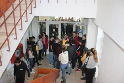 În Eparhia Dunării de Jos continuă mobilizarea pentru donarea de sânge – fotografia 3