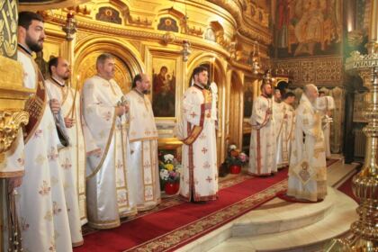 Sărbătoarea Sfântului Vasile cel Mare la Galaţi – fotografia 9