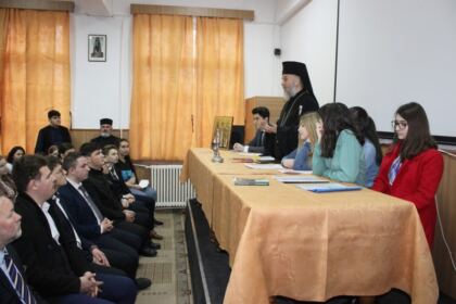 Simpozion interliceal la Seminarul Teologic Ortodox „Sfântul Apostol Andrei“ din Galaţi – fotografia 8