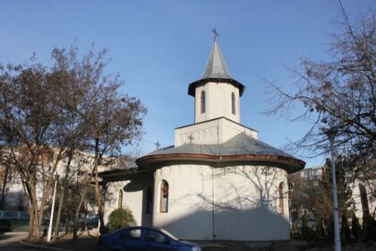 Hramul Capelei „Sfinţii Doctori fără de arginţi Chir şi Ioan“ de la Spitalul de Copii din Galaţi – fotografia 2