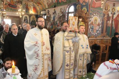 Hramul Capelei „Sfinţii Doctori fără de arginţi Chir şi Ioan“ de la Spitalul de Copii din Galaţi – fotografia 8