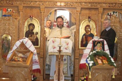 Hramul Capelei „Sfinţii Doctori fără de arginţi Chir şi Ioan“ de la Spitalul de Copii din Galaţi – fotografia 9