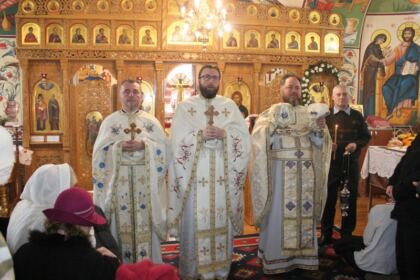 Hramul Capelei „Sfinţii Doctori fără de arginţi Chir şi Ioan“ de la Spitalul de Copii din Galaţi – fotografia 10