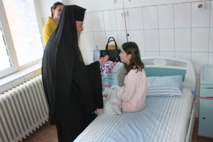 Hramul Capelei „Sfinţii Doctori fără de arginţi Chir şi Ioan“ de la Spitalul de Copii din Galaţi – fotografia 27