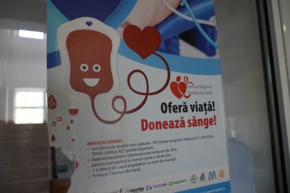 Preoţi şi credincioşi voluntari din Protopopiatul Tecuci au donat sânge la Galaţi – fotografia 14